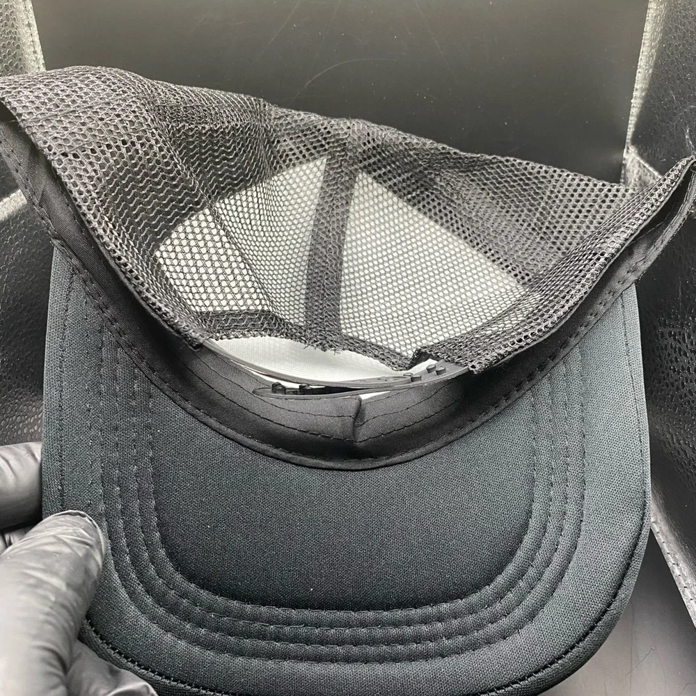 Hat - Picture 4 of 4